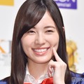 松井珠理奈、胸元ざっくりのヌーディードレス姿披露「色っぽい」「ドキッとした」の声 画像