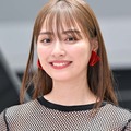 内田理央、レイヤーカットの新ヘア披露「天使」「真似したい」と絶賛の声 画像