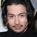 King Gnu常田大希「今1番会いたかった人に会えました」人気芸能人と2ショット「どういう繋がり？」「意外すぎる」の声 画像