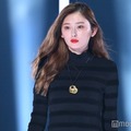 ゆうちゃみ、ボーダーワンピで美ボディライン際立つ【TGC2025A/W】 画像