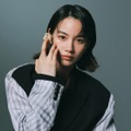 のん「ここまで笑顔を見せない役は初めて」初のダークヒーローで新境地 藤木直人らの印象も【MISS KING / ミス・キング】 画像