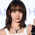 LE SSERAFIMチェウォン、美ウエスト際立つTシャツ姿「スタイル抜群」「ラフで可愛い」 画像