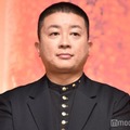 チョコプラ松尾「素人はSNSをするな」発言謝罪 動画内でコンビ2人で丸刈り姿に 画像