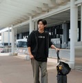 Snow Man目黒蓮「フェンディ」纏い成田空港登場 ミラノ開催コレクション参加へ 画像
