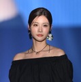 生見愛瑠、美肩＆デコルテ際立つオフショル姿【TGC北九州2025】 画像