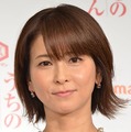 森高千里、ミニスカ＆ロングブーツで圧巻の美脚「衝撃」「時が止まってる」と反響 画像