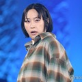 丸山礼、強めメイクで雰囲気ガラリ 凱旋ランウェイに反響「別人級」「かっこいい」【サツコレ2025A/W】 画像