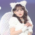 佐藤ノア、ミニスカメイド衣装で美脚スラリ「可愛すぎる」「お人形さんみたい」の声 画像