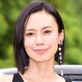 中谷美紀、ドイツ人の夫とフォーマルな2ショット「絵になるご夫婦」「仲睦まじくて憧れる」の声 画像