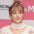 梅宮アンナ、父・辰夫さんの命日に思い出の写真公開「愛が溢れてる」「家族思いなの伝わる」の声 画像