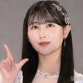 ＝LOVE山本杏奈、ミニスカ×ロングブーツで美スタイル際立つ「肩出しも可愛い」「脚綺麗」 画像