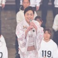 「第76回NHK紅白歌合戦」三山ひろし（C）NHK