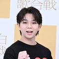【紅白本番】M!LK塩崎太智、人気芸人らと張り合う姿が話題「シンメだった」「さすが塩崎プロ」 画像