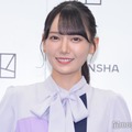 ≠ME鈴木瞳美、ショーパン✕ニーハイで美脚披露 ポニテ清楚コーデに「上品」「すべてが完璧」と反響 画像
