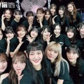 櫻坂46写真集「櫻撮」書店特典15種解禁 “わちゃわちゃ感”あふれる自撮りポスターも 画像