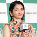 岡本玲、手編みのファンミ装飾＆ファンへのプレゼントが話題「器用すぎてびっくり」「編みぐるみの表情が可愛いくて」と絶賛の声 画像