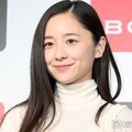 堀田真由、金髪ボブに「人生初の鼻ピ」姿公開「誰か分からなかった」「新鮮すぎる」と反響 画像
