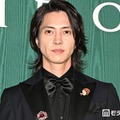 山下智久、中島健人・Snow Man目黒蓮とのLINEグループ名告白で反響相次ぐ「最高にかっこいい」連絡先交換のきっかけも明らかに 画像