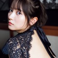 桃月なしこ「月刊ヤンマガ」登場で美背中披露 2nd写真集秘蔵カット公開 画像