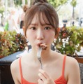 日向坂46藤嶌果歩、マイアミでの“もぐもぐカット” 1st写真集先行カット第8弾解禁【果実の歩幅】 画像