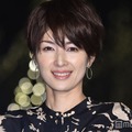 吉瀬美智子、高級感溢れる自宅キッチン公開に反響「どこを見てもお洒落」「海外のアパートみたい」 画像