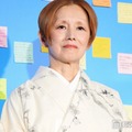 夏木マリ「夏に決まりとなって50と3年」過去のステージショットに反響「美しさ変わらない」「オーラがすごい」 画像