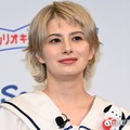ホラン千秋、金髪からイメージチェンジ 爽やか新ヘアに「透明感が増してる」「お手本のようなハンサムショート」の声 画像