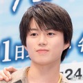 奥智哉、杢代和人のビジュアル絶賛「いつ見ても横顔がきれい」【君は夏のなか】 画像