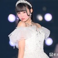 人気アイドルメンバー「金髪もだいすき？」印象ガラリの加工ショットに「違和感ない」「海外のお人形さんみたい」の声 画像