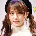 田中れいな、色白美脚際立つミニスカ＆オフショルコーデに反響「お人形みたい」「脚の長さ異次元」 画像
