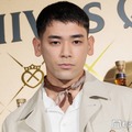 本木雅弘の息子・UTA、本名告白 由来も明らかに「父と祖母がつけた名前」 画像