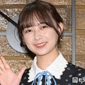 元乃木坂46鈴木絢音、幼少期ショットに反響「面影ある」「小さい頃から美人」 画像