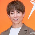 杉浦太陽、第5子・夢空（ゆめあ）ちゃん“立っち練習”風景公開「もうそんなに大きくなったの？」「失敗してもキュート」と反響 画像