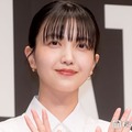 久保史緒里、撮影前の姿勢称賛される「お願いしてよかったと確信した瞬間」【世界は美しいと誰かが言った】 画像