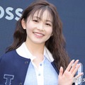 久間田琳加、キャミコーデで映画館へ 推し活ショットに反響「変装しなくて大丈夫？」「透明感レベチ」と反響 画像