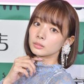 岡田紗佳、ノースリホワイトコーデで際立つ美スタイルショット公開「女神」「目の保養」の声 画像