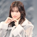 「今日好き」村谷はるな、キャミワンピ姿で美脚スラリ「透明感溢れてる」「スタイル良すぎ」の声 画像