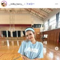 「今日好き」雨宮未苺（みるき）、浜辺に寝そべる白ビキニ姿公開「理想の美ボディ」「また一段と綺麗になってる」と反響 画像