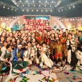 SixTONES、日本・世界各地のパフォーマー総勢130人と「ボーダーレスLIVE」生披露 空手・ギター…13分超ステージで魅せる【24時間テレビ】 画像