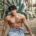 GENERATIONS中務裕太、1st写真集「1000%」決定 “LDH屈指の肉体美”筋肉クッション付き特別限定版も 画像