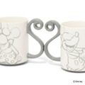 ディズニー ペアマグ モノトーン2,600 円／© Disney