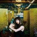 Aimer、第1子出産・事務所退所を同時発表 今後は夫で作曲家・飛内将大と新たなマネジメント会社を設立「より成長した自分で、心に沿って表現を深めたい」 画像