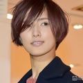 藤井萩花「成長しすぎてサイズアウト」子ども顔出しショット公開「最強遺伝子」「目元がママに似てる」の声 画像