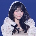 MORE STAR遠藤まりん、フード被りハートポーズで魅せる 色白美脚輝く【IDOL RUNWAY COLLECTION 2026A/W】 画像