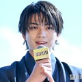岩瀬洋志、写真撮るときの工夫明かす 参考にしているのは海外俳優・アイドル【もうパパ！】 画像