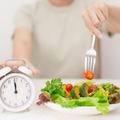 ベジファーストより効果的!? 身近な食材で太らない体質に！満腹感も得られる「ダイエットの新・食前習慣」を専門医が解説 画像
