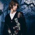 トリック・オア・トリート｜ジャカードニットカーディガン／¥7,900／©Disney