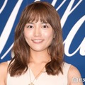 第1子妊娠中・川口春奈「お宮参りの撮影日」短め茶髪スタイルの映画オフショットに反響「短いのも似合う」「雰囲気変わる」 画像