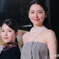 「ゴジラ-0.0」ジャパンプレミア・銀座カーペットアライバルに出席した浜辺美波、長澤まさみ（C）モデルプレス