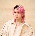 Snow Man佐久間大介ら、2027年放送テレビアニメ追加キャストに決定【性別「モナリザ」の君へ。】 画像